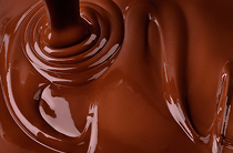 溶かしてかけるだけ。美しいツヤでプロの仕上がり『ノーテンパリングチョコ』